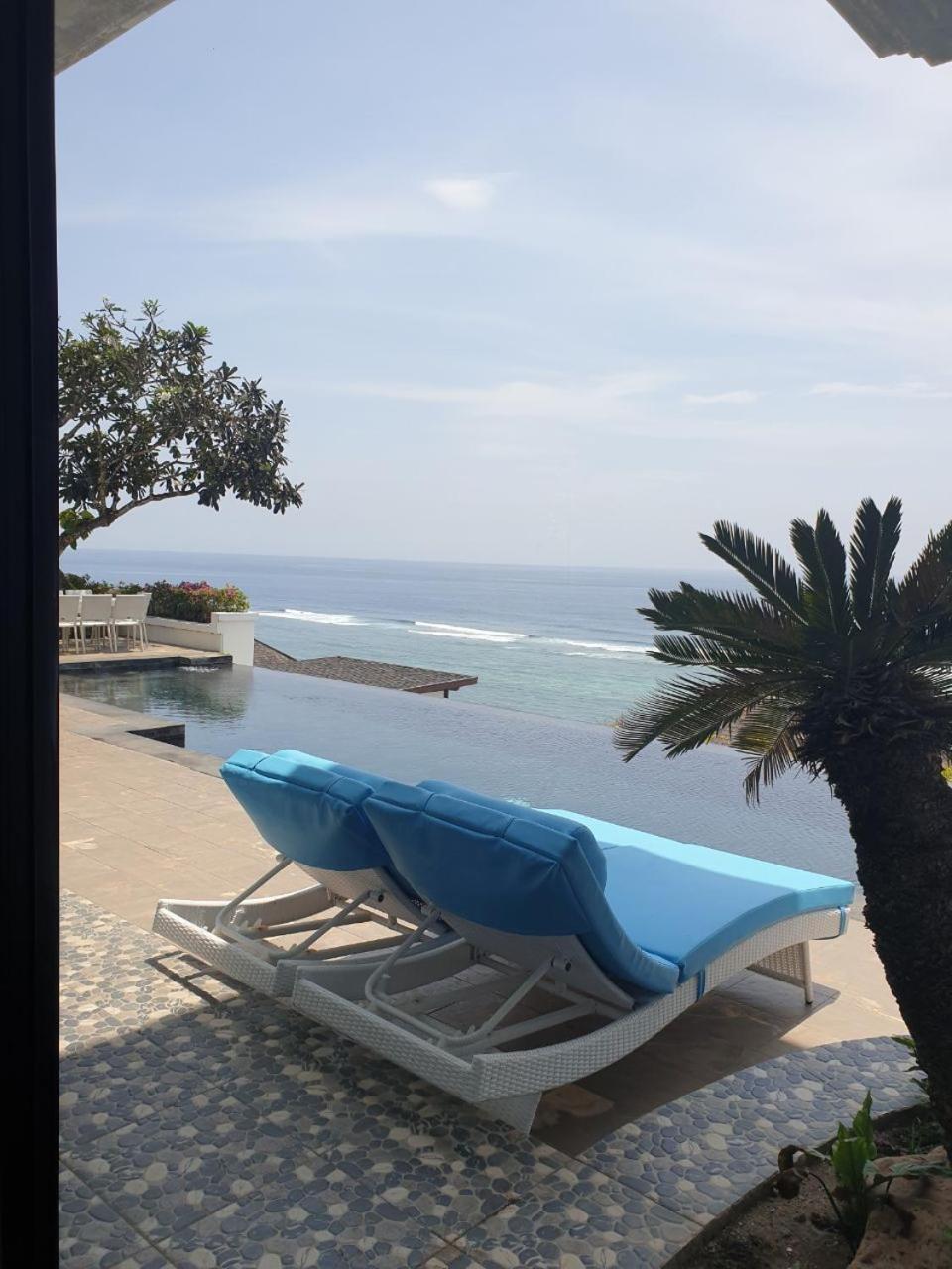 Nusa Dua Ocean View With Private Beach Екстер'єр фото